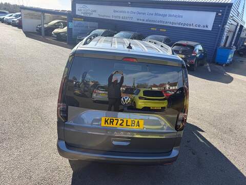 Volkswagen Caddy Maxi 2.0 TDI Life DSG Euro 6 (s/s) 5dr - U79990