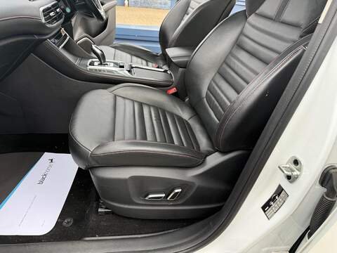 MG MG HS 1.5 T-GDI Exclusive DCT Euro 6 (s/s) 5dr - U79991