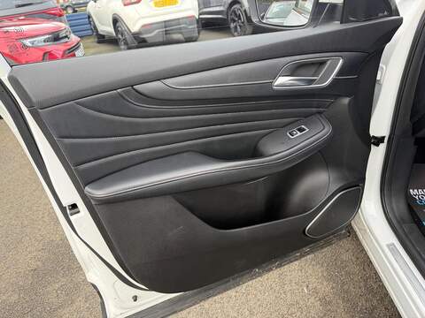 MG MG HS 1.5 T-GDI Exclusive DCT Euro 6 (s/s) 5dr - U79991