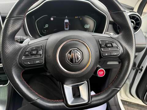 MG MG HS 1.5 T-GDI Exclusive DCT Euro 6 (s/s) 5dr - U79991