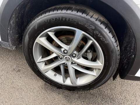 MG MG HS 1.5 T-GDI Exclusive DCT Euro 6 (s/s) 5dr - U79991