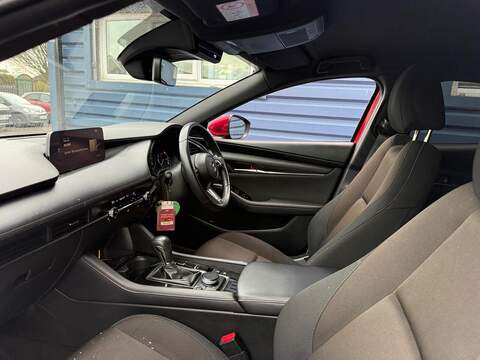 Mazda Mazda3 2.0 e-SKYACTIV-G MHEV Centre-Line Auto Euro 6 (s/s) 5dr - U79994