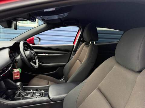 Mazda Mazda3 2.0 e-SKYACTIV-G MHEV Centre-Line Auto Euro 6 (s/s) 5dr - U79994