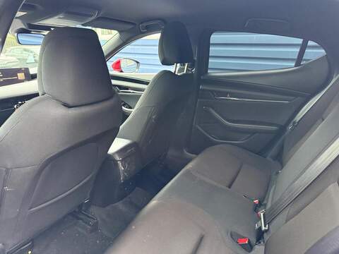 Mazda Mazda3 2.0 e-SKYACTIV-G MHEV Centre-Line Auto Euro 6 (s/s) 5dr - U79994