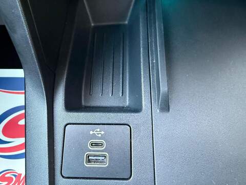 Ford Puma 1.0T EcoBoost MHEV Titanium Euro 6 (s/s) 5dr - U79997