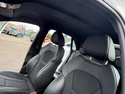 Audi A1 1.4 TFSI S line Sportback 5dr Petrol Manual Euro 6 (s/s) (125 ps) - U79998