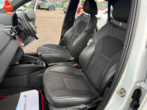 Audi A1 1.4 TFSI S line Sportback 5dr Petrol Manual Euro 6 (s/s) (125 ps) - U79998