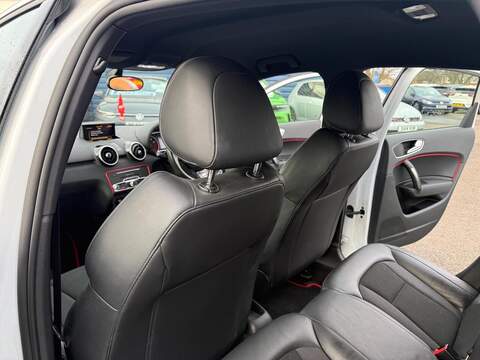 Audi A1 1.4 TFSI S line Sportback 5dr Petrol Manual Euro 6 (s/s) (125 ps) - U79998