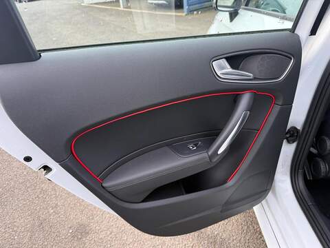 Audi A1 1.4 TFSI S line Sportback 5dr Petrol Manual Euro 6 (s/s) (125 ps) - U79998