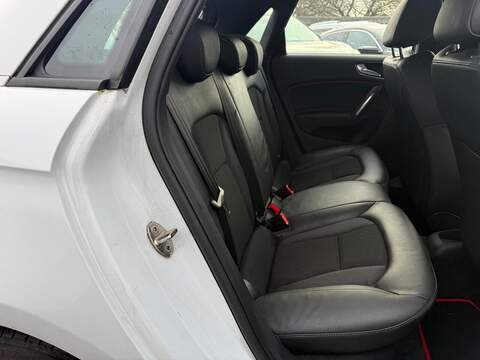 Audi A1 1.4 TFSI S line Sportback 5dr Petrol Manual Euro 6 (s/s) (125 ps) - U79998