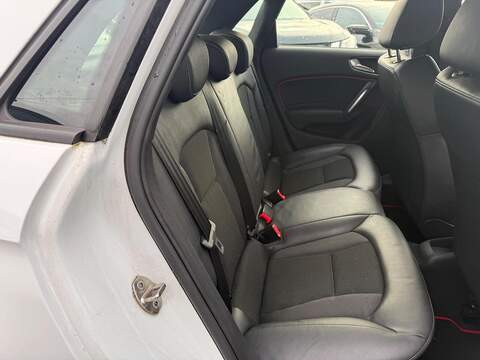 Audi A1 1.4 TFSI S line Sportback 5dr Petrol Manual Euro 6 (s/s) (125 ps) - U79998