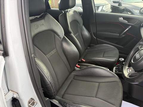Audi A1 1.4 TFSI S line Sportback 5dr Petrol Manual Euro 6 (s/s) (125 ps) - U79998