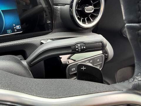 Mercedes-Benz A Class 2.0 A180d Sport 8G-DCT Euro 6 (s/s) 5dr - U80002