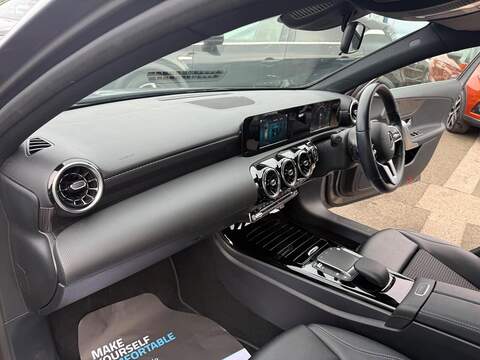 Mercedes-Benz A Class 2.0 A180d Sport 8G-DCT Euro 6 (s/s) 5dr - U80002