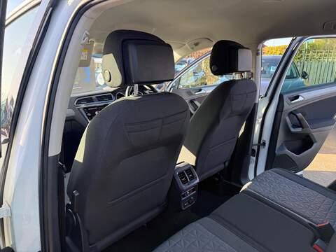 Volkswagen Tiguan 1.5 TSI Life Euro 6 (s/s) 5dr - U80004