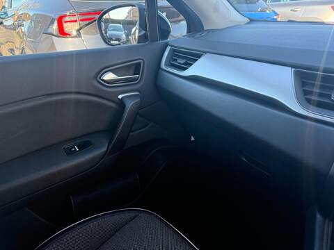 Renault Captur Blue dCi S Edition SUV 1.5 Manual Diesel - U80005