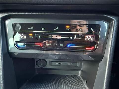 Volkswagen Tiguan 2.0 TDI R-Line DSG Euro 6 (s/s) 5dr - U80006