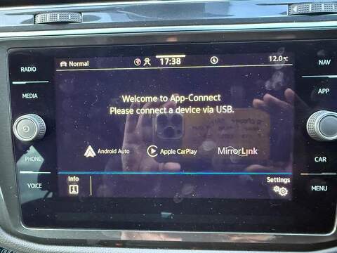 Volkswagen Tiguan 2.0 TDI R-Line DSG Euro 6 (s/s) 5dr - U80006