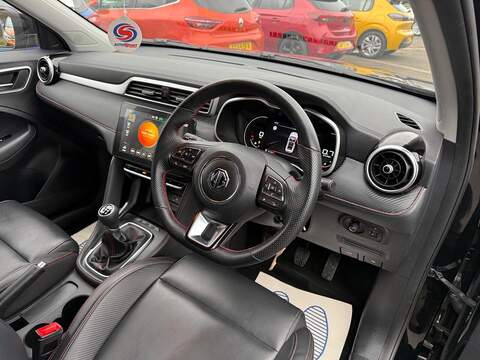 MG MG ZS 1.5 VTi-TECH Exclusive Euro 6 (s/s) 5dr - U80013