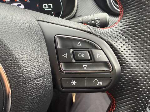 MG MG ZS 1.5 VTi-TECH Exclusive Euro 6 (s/s) 5dr - U80013