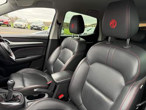 MG MG ZS 1.5 VTi-TECH Exclusive Euro 6 (s/s) 5dr - U80013