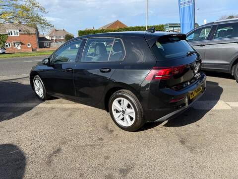 Volkswagen Golf 1.5 TSI Life Euro 6 (s/s) 5dr - U80014