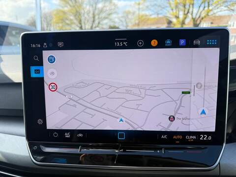 Volkswagen Golf 1.5 TSI Life Euro 6 (s/s) 5dr - U80014