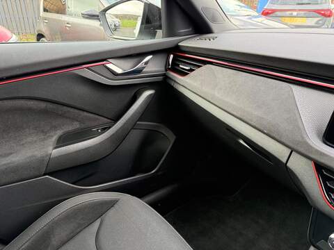 Skoda Kamiq 1.0 TSI Design Edition Euro 6 (s/s) 5dr - U80016