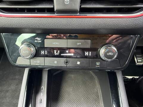 Skoda Kamiq 1.0 TSI Design Edition Euro 6 (s/s) 5dr - U80016