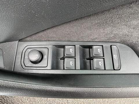 Skoda Kamiq 1.0 TSI Design Edition Euro 6 (s/s) 5dr - U80016