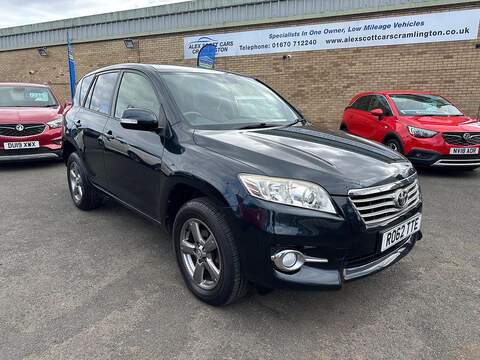 Toyota RAV4 2.2 D-4D XT-R SUV 5dr Diesel Manual 4WD Euro 5 (150 ps) - U80019