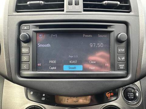 Toyota RAV4 2.2 D-4D XT-R SUV 5dr Diesel Manual 4WD Euro 5 (150 ps) - U80019