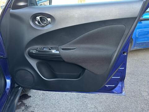 Nissan Juke 1.2 DIG-T Acenta Premium Euro 6 (s/s) 5dr - U80027