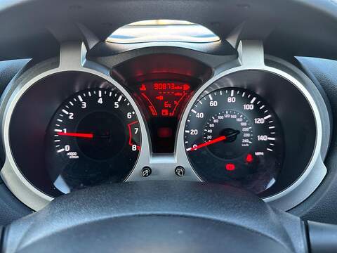 Nissan Juke 1.2 DIG-T Acenta Premium Euro 6 (s/s) 5dr - U80027