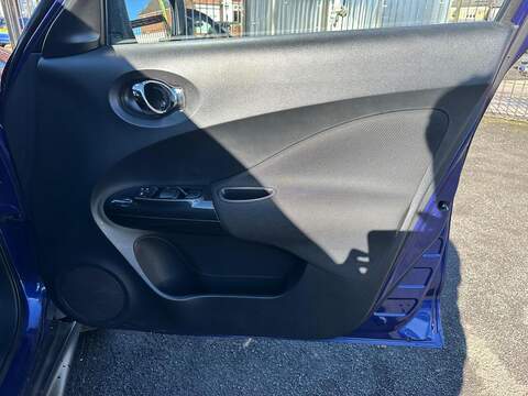 Nissan Juke 1.2 DIG-T Acenta Premium Euro 6 (s/s) 5dr - U80027