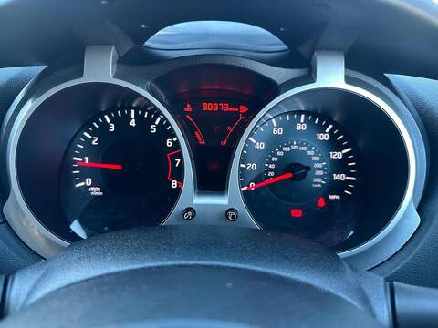 Nissan Juke 1.2 DIG-T Acenta Premium Euro 6 (s/s) 5dr - U80027
