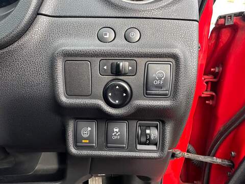 Nissan Note 1.2 DIG-S Tekna Euro 6 (s/s) 5dr - U80028