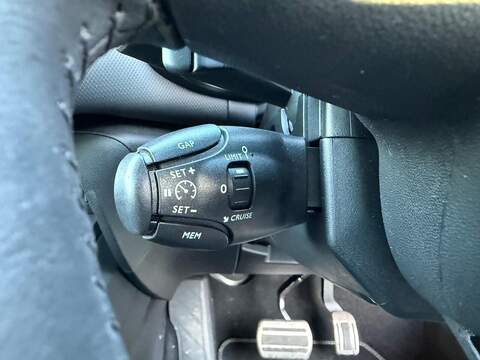 Citroen C5 Aircross 1.2 PureTech C-Series Edition EAT8 Euro 6 (s/s) 5dr - U80031