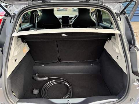 Renault Zoe R135 EV50 52kWh Iconic Auto 5dr (Boost Charge) - U80032