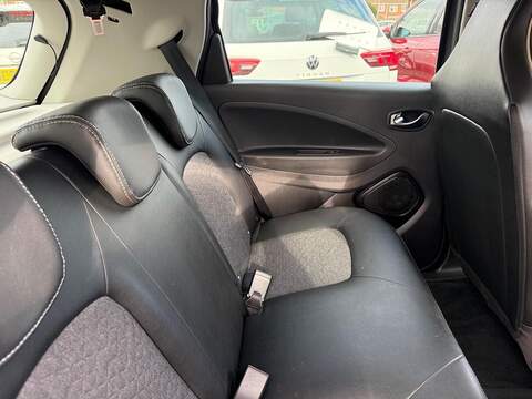 Renault Zoe R135 EV50 52kWh Iconic Auto 5dr (Boost Charge) - U80032