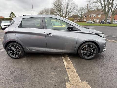 Renault Zoe R135 EV50 52kWh Iconic Auto 5dr (Boost Charge) - U80032