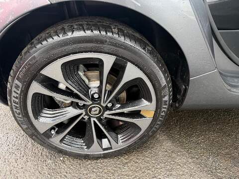 Renault Zoe R135 EV50 52kWh Iconic Auto 5dr (Boost Charge) - U80032
