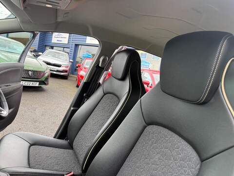 Renault Zoe R135 EV50 52kWh Iconic Auto 5dr (Boost Charge) - U80032