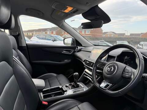 MG MG HS 1.5 T-GDI Excite Euro 6 (s/s) 5dr - U80035