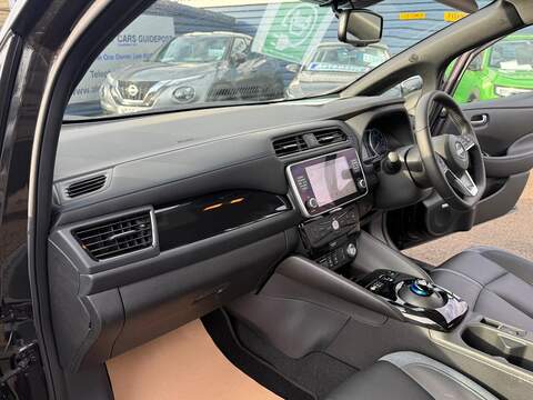 Nissan Leaf 59kWh e+ Tekna Auto 5dr - U80036