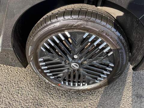 Nissan Leaf 59kWh e+ Tekna Auto 5dr - U80036