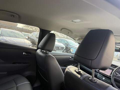 Nissan Leaf 59kWh e+ Tekna Auto 5dr - U80036