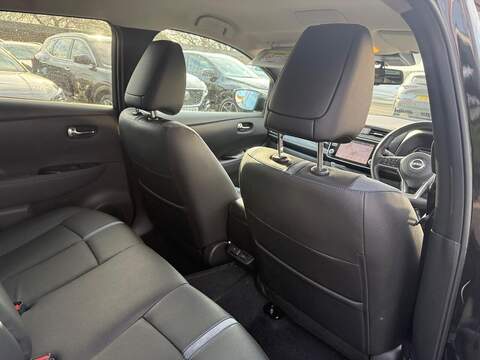 Nissan Leaf 59kWh e+ Tekna Auto 5dr - U80036