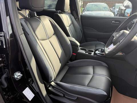 Nissan Leaf 59kWh e+ Tekna Auto 5dr - U80036