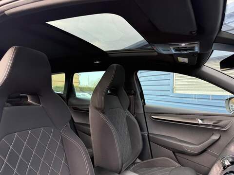 Skoda Karoq 1.5 TSI ACT SportLine DSG Euro 6 (s/s) 5dr - U80037